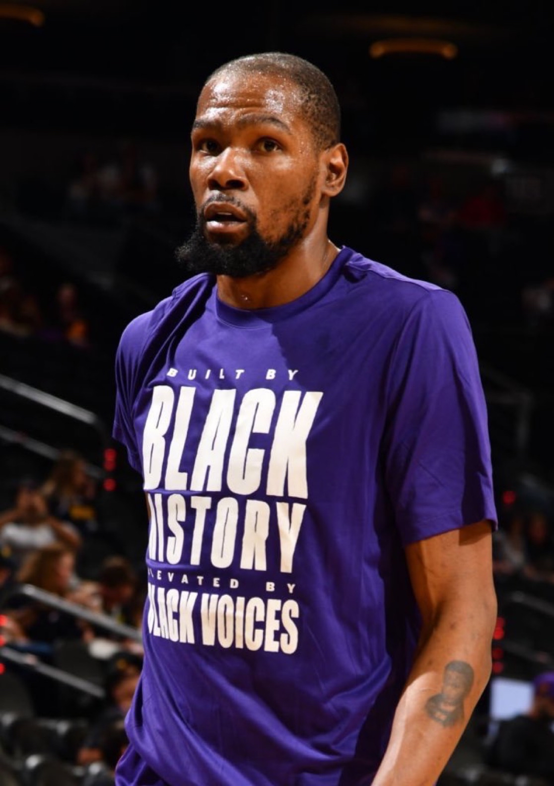 的舞台上 的舞台上